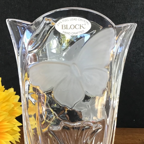 New Block Crystal Vase Butterfly Flowers Glass Hand Crafted Poland - Picture 10 of 14